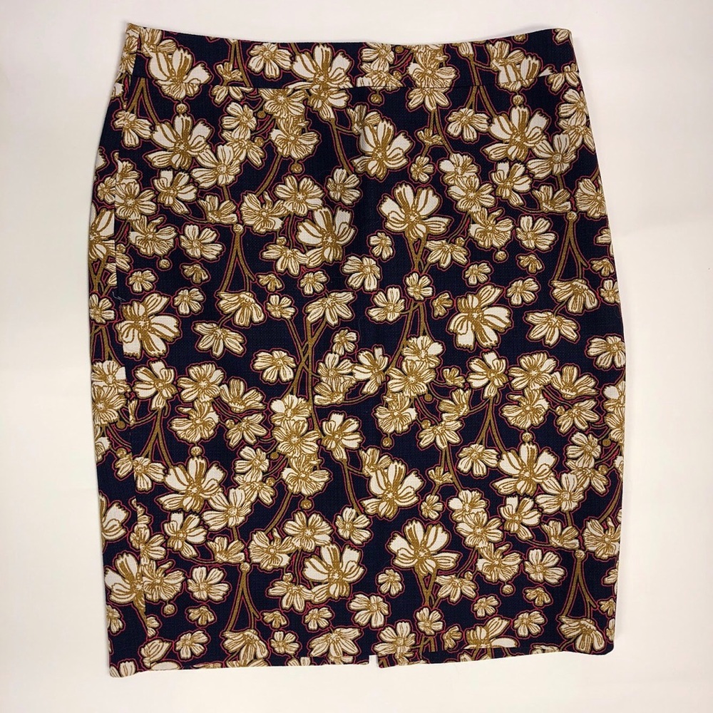 {2} Navy Floral J. Crew Factory Pencil Skirt